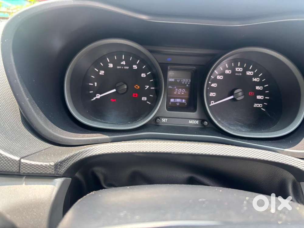 Tata Nexon Xm Petrol 2019