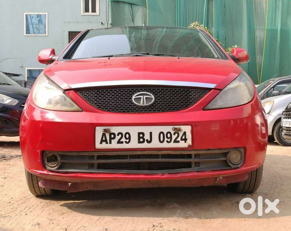 Tata Indica Vista 2008-2013 Aura 1.3 Quadrajet (abs), 2010, Diesel