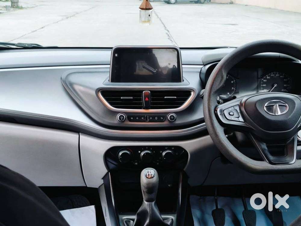 Tata Altroz 1.2 Xt, 2020, Petrol