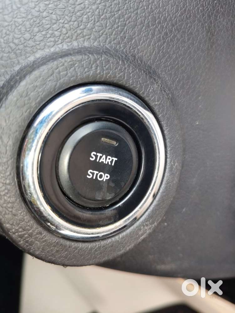 Mahindra Thar Roxx Mx3 Petrol At 2wd, 2025, Petrol