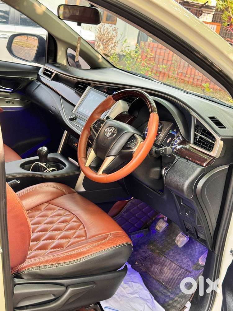 Toyota Innova Crysta 2.4 V 7 Str, 2018, Diesel