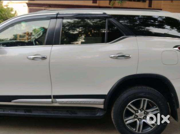 Toyota Fortuner Diesel 2019