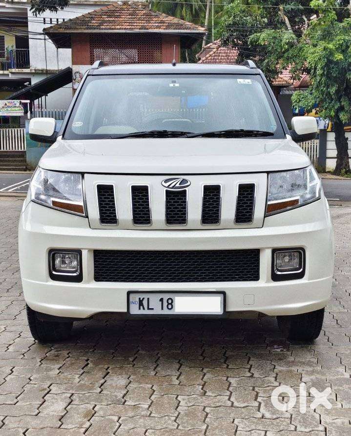 Mahindra Tuv 300 Mhawk100 T8 Amt, 2017, Diesel