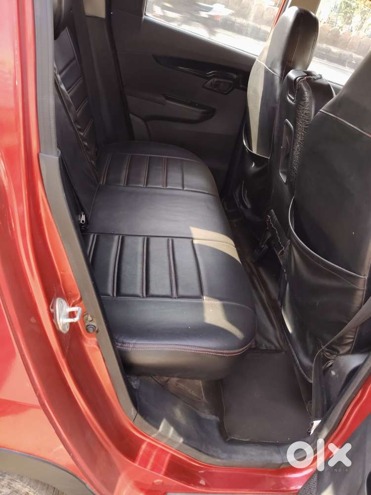 Mahindra Kuv 100 2016-2017 Mfalcon G80 K8, 2017, Petrol