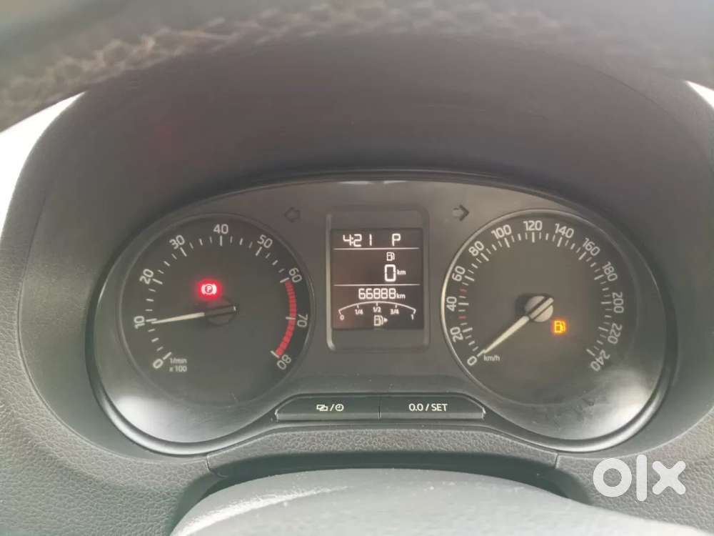 Skoda Rapid 1.6 Mpi At Ambition, 2017, Petrol