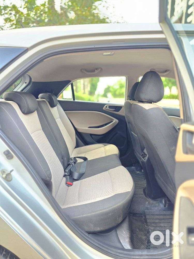 Hyundai I20 Asta (o) 1.2 Mt, 2017, Petrol
