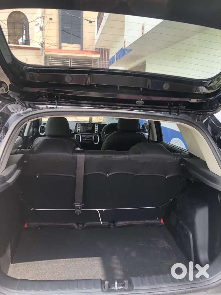 Kia Sonet 2024 Petrol 6000 Km Driven With Sunroof