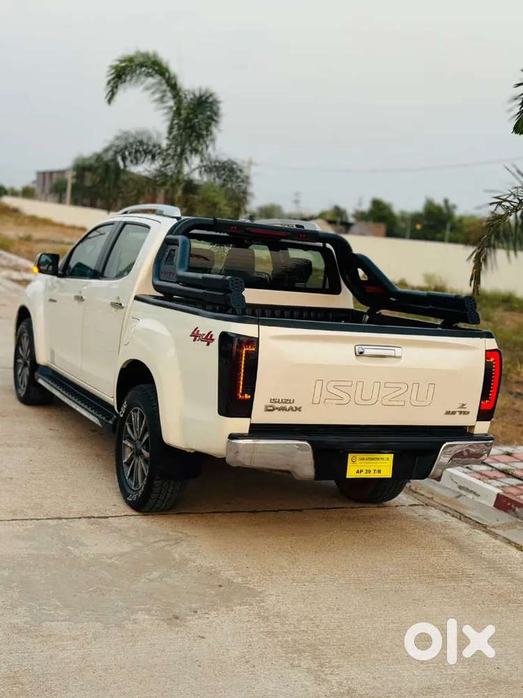 Isuzu D-max V-cross 2019 High