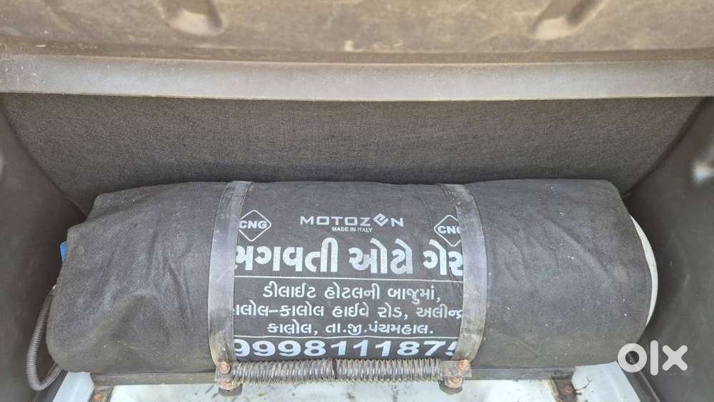 Hyundai Venue S Plus Mt 1.2 Kappa, 2021, Cng & Hybrids