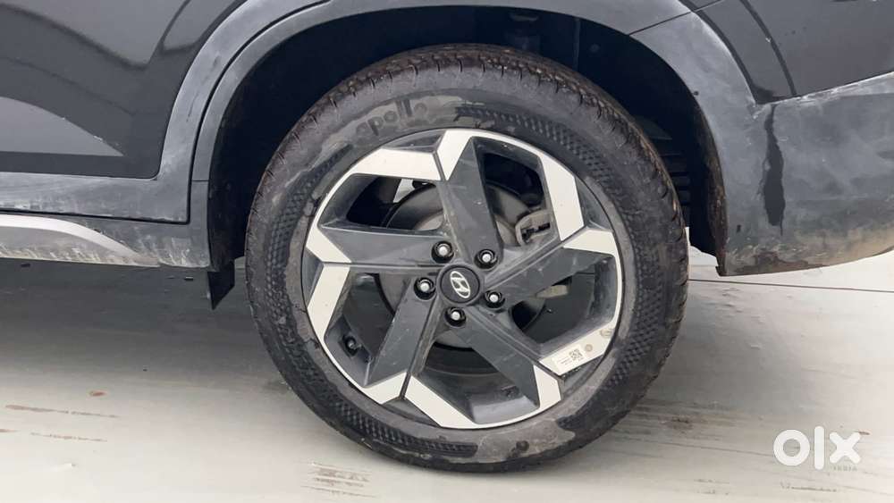Hyundai Alcazar Platinum 7 Str 1.5 Turbo Petrol Adventure, 2023, Pet..