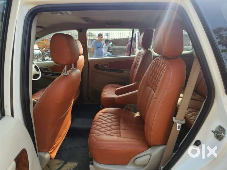 Toyota Innova 2.5 V 7 Str, 2014, Diesel