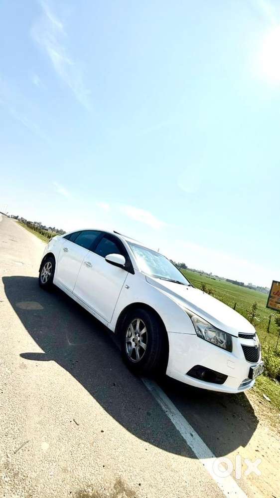 Chevrolet Cruze 2010 Diesel Well Maintained Life Upto 2030