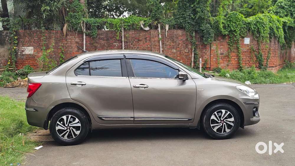 Maruti Suzuki Dzire 1.2 Vxi, 2017, Petrol