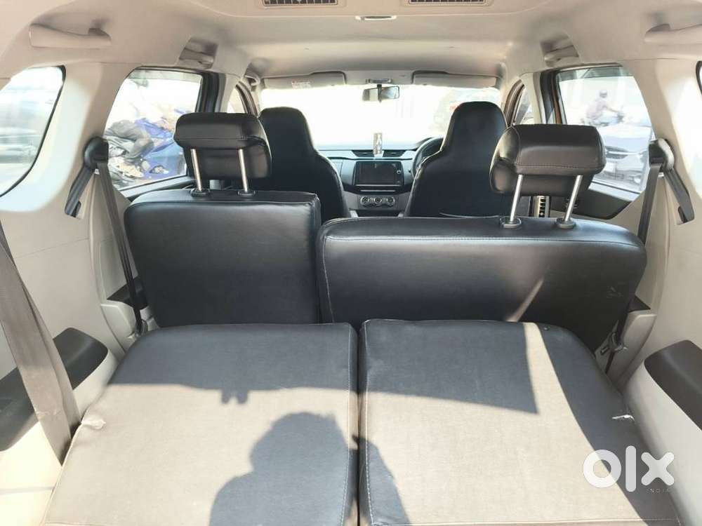 Renault Triber Rxt, 2022, Petrol