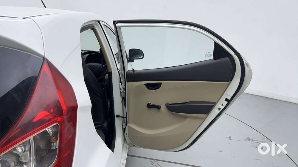 Hyundai Eon Magna + 1.0 Litre Kappa, 2014, Petrol