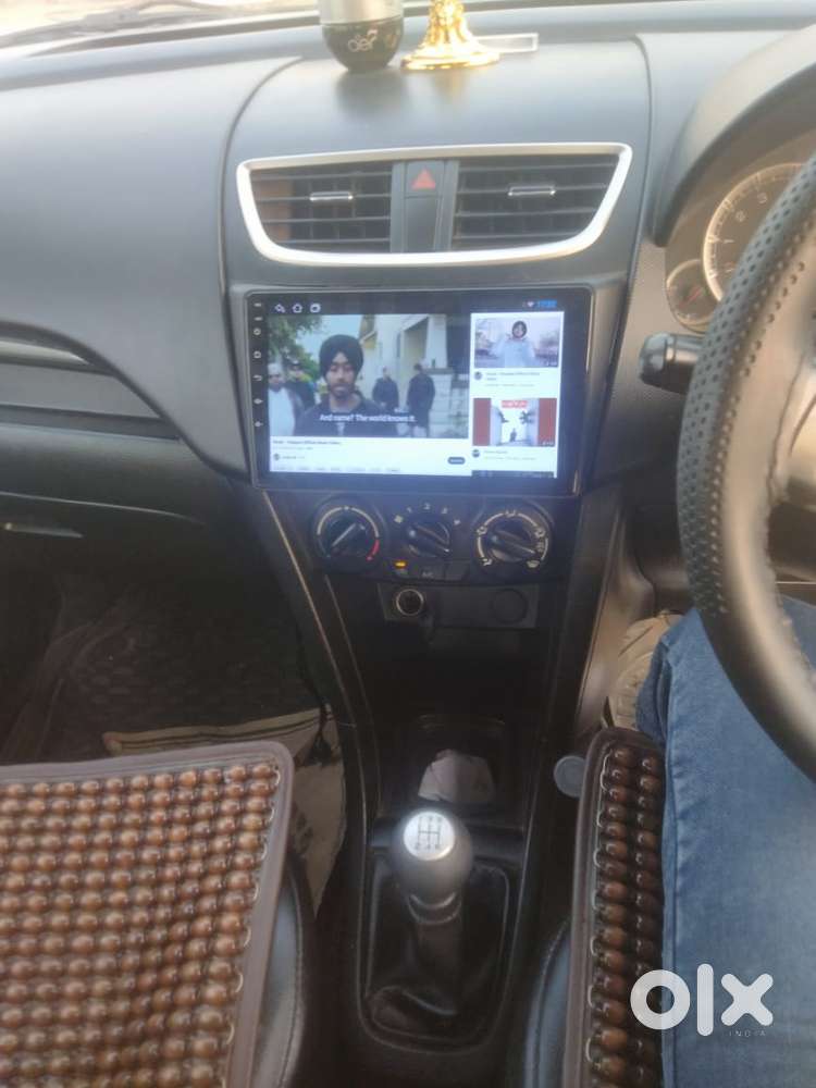 Maruti Suzuki Swift Vxi 1.2 Abs Bs-iv, 2013, Petrol