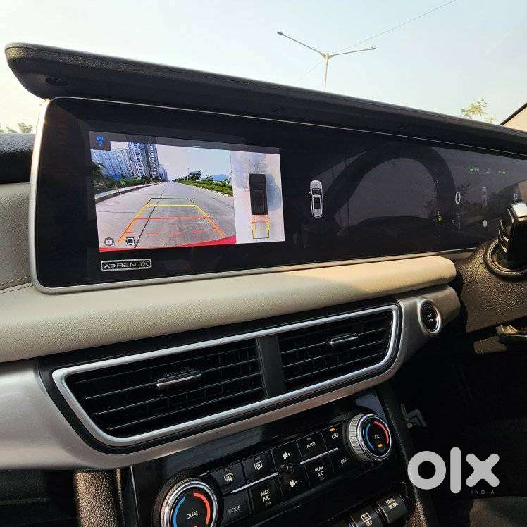 Mahindra Xuv700 2.2 Ax 7 Diesel At Str, 2024, Diesel