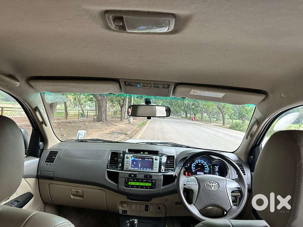 Toyota Fortuner Diesel 2012