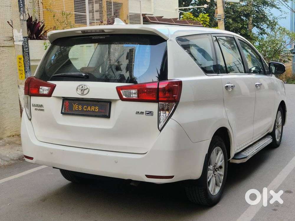 Toyota Innova Crysta 2.8z Automatic, 2017, Diesel