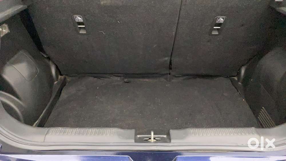 Maruti Suzuki Swift Amt Zxi, 2018, Petrol
