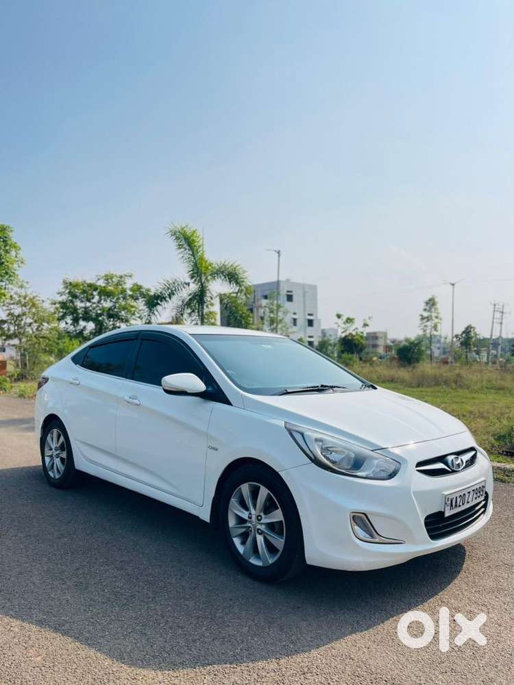 Hyundai Verna 2012 Diesel Well Maintained