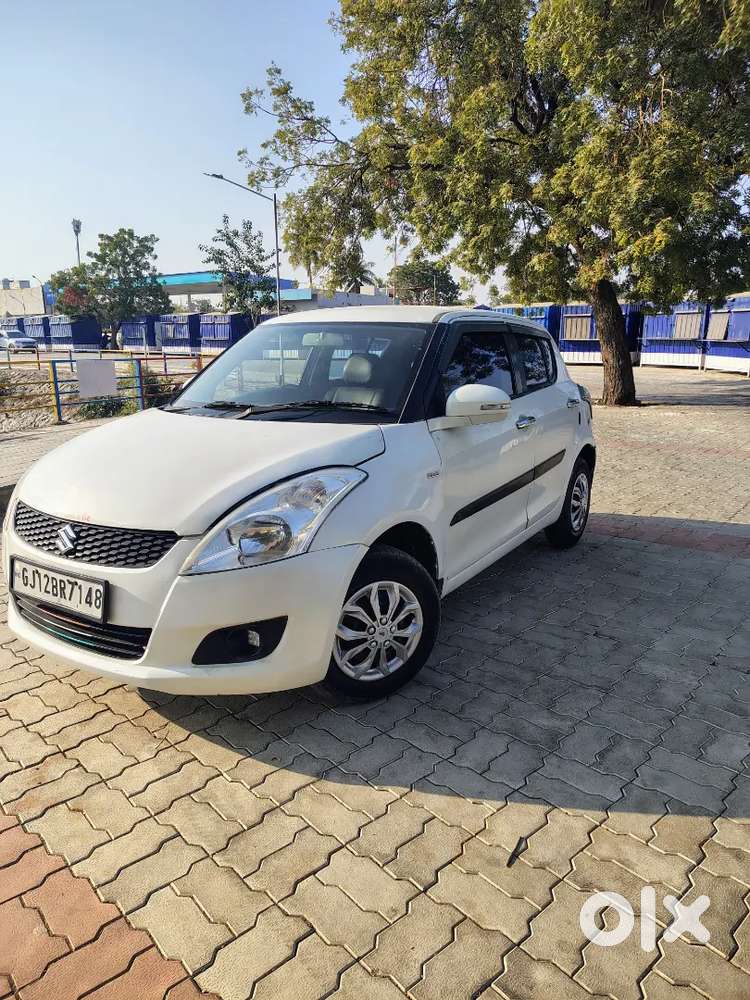 Maruti Suzuki Swift 2013 Diesel 130000 Km Driven