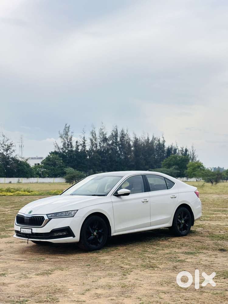 Skoda Octavia 2.0 Style Tsi At, 2021, Petrol