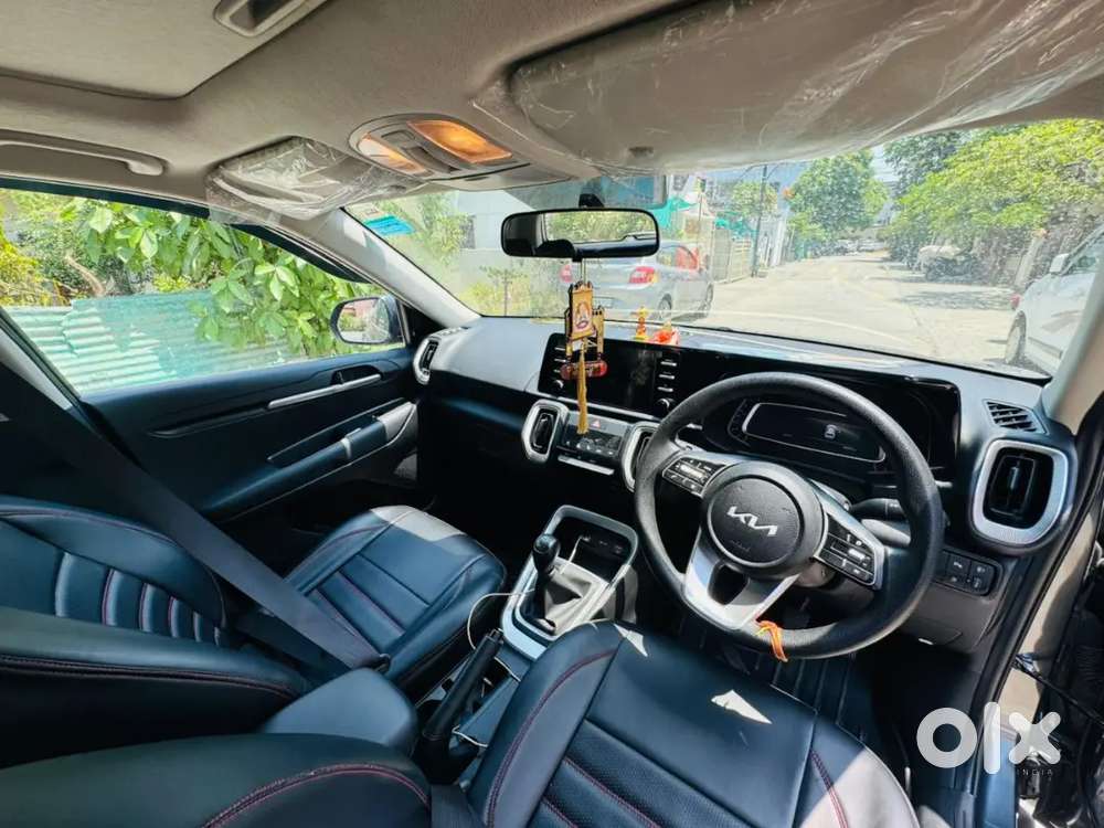 Kia Sonet 2025 Petrol Well Maintained
