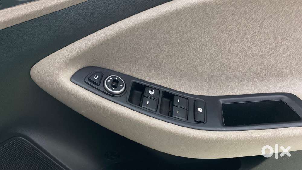Hyundai Elite I20 Sportz Plus, 2019, Petrol