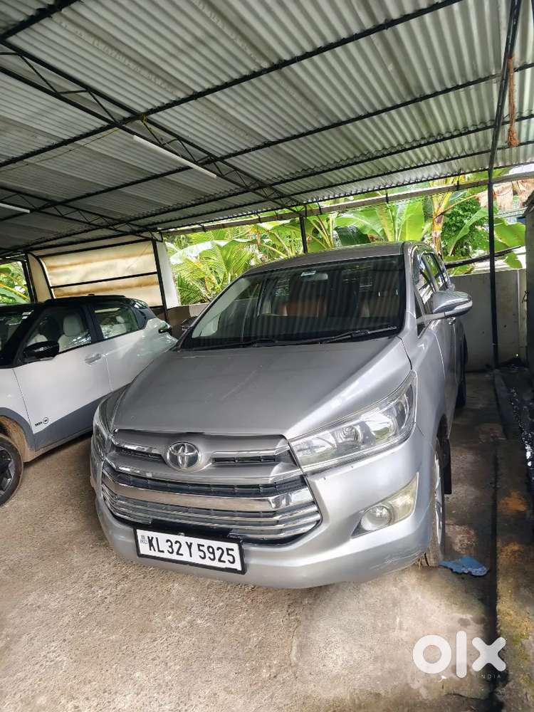 Toyota Innova Crysta 2016 Year