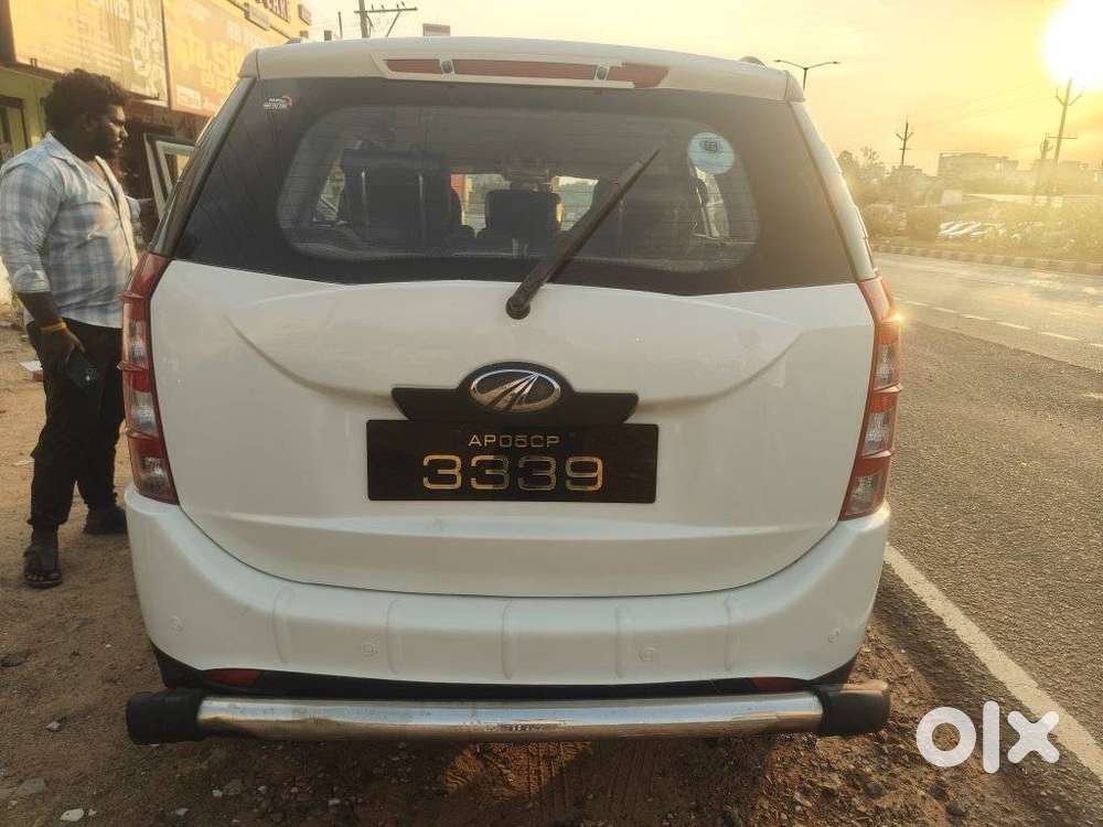 Mahindra Tuv 300 T6, 2016, Diesel