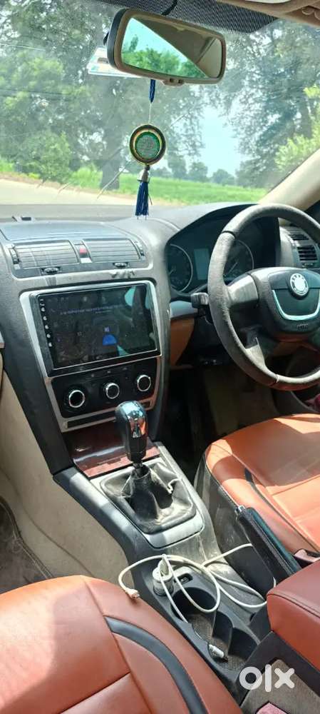 Skoda Laura Elegance 2009