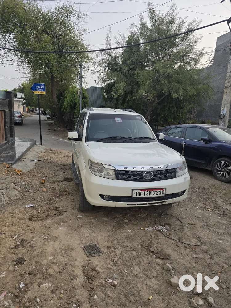 Tata Safari Storme 2017 Diesel 110000 Km Driven