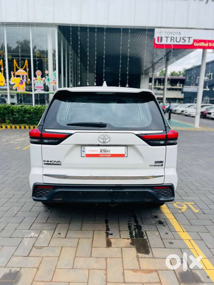 Toyota Innova Hycross Zx(o), 2024, Petrol