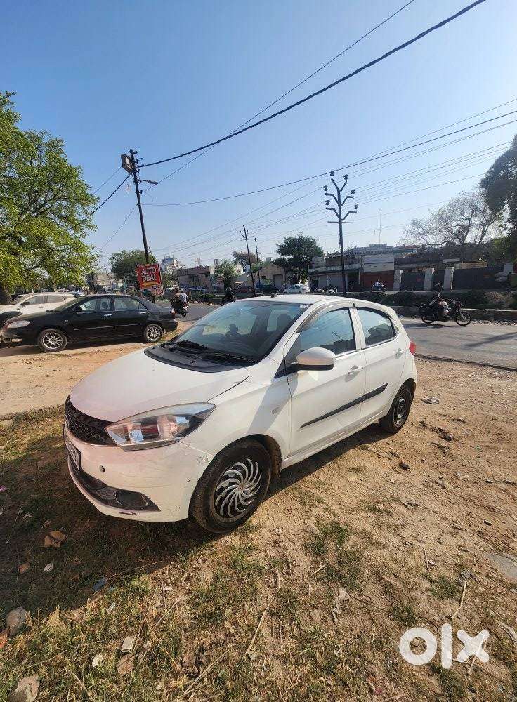 Tata Tiago 1.05 Revotorq Xe, 2017, Petrol