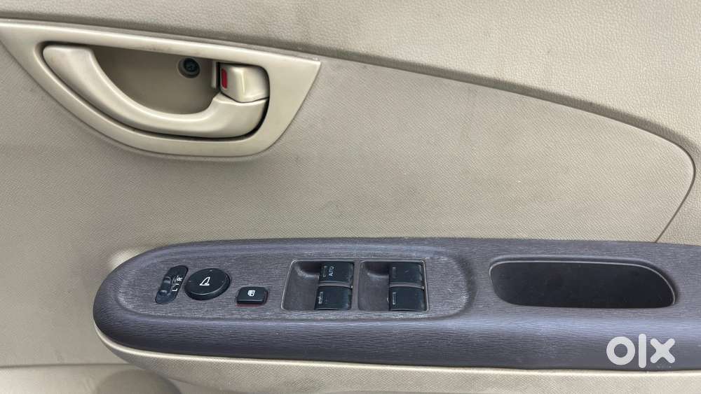 Honda Brio S Mt, 2013, Petrol