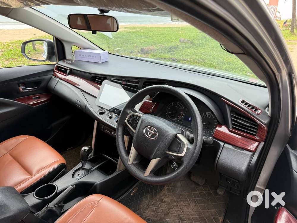 Innova Crysta 2.8g Auto - 2019reg - 80k Kms