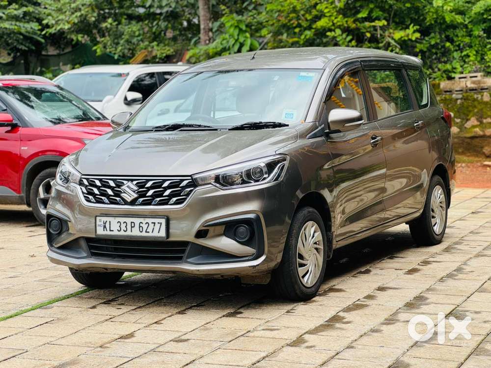 Maruti Suzuki Ertiga Vxi, 2022, Petrol