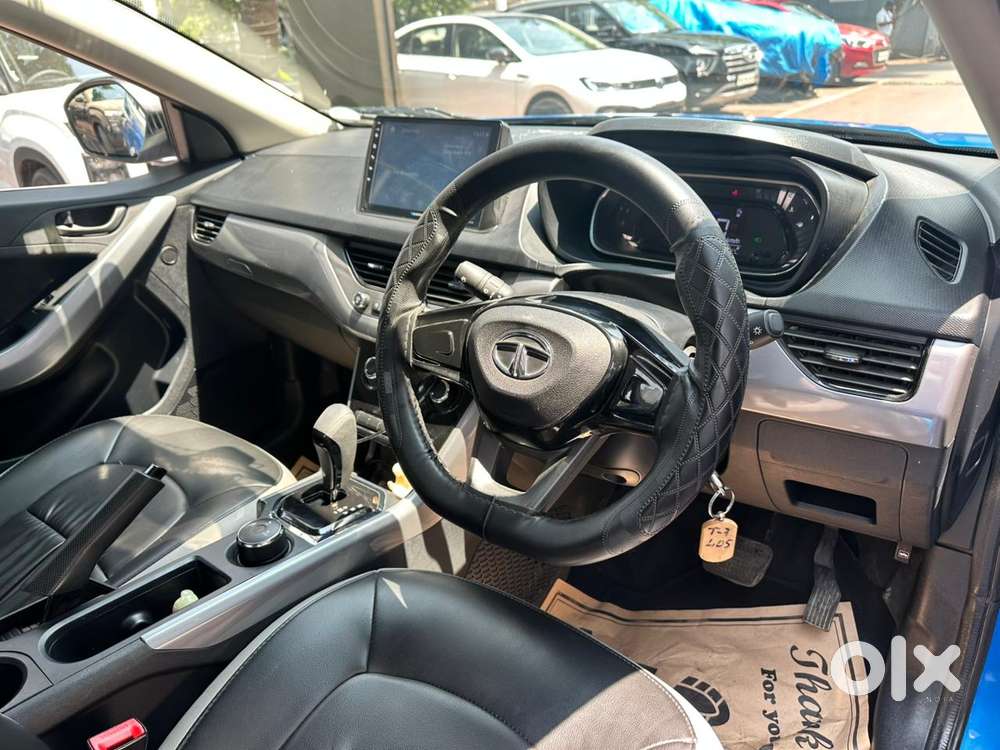 Tata Nexon 1.2 Revotron Xma Amt (s), 2020, Petrol