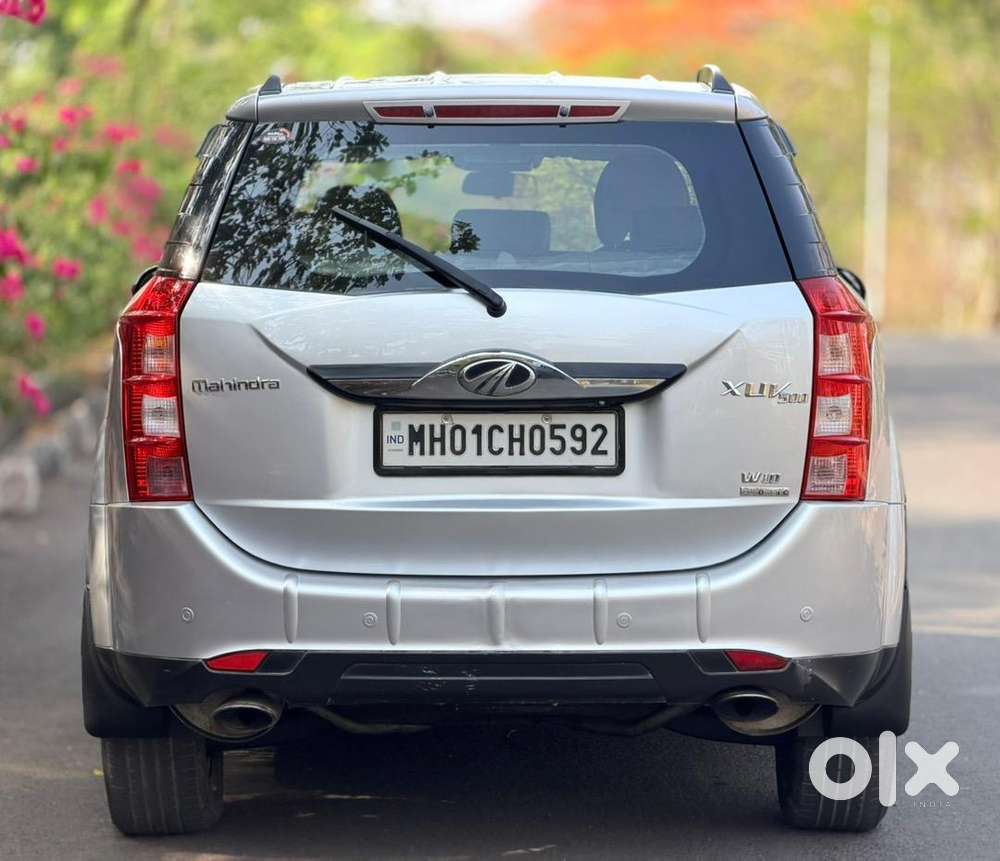 Mahindra Xuv500 W10 Sunroof 2016