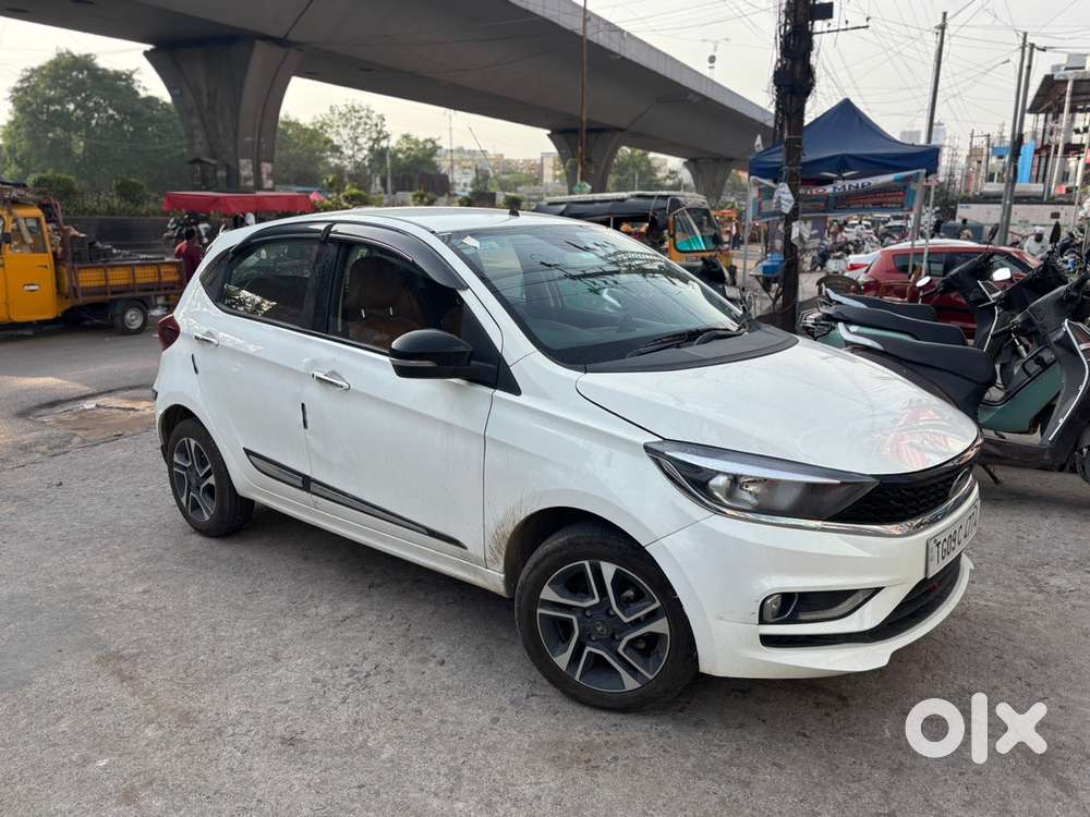 Tata Tiago Petrol 2024