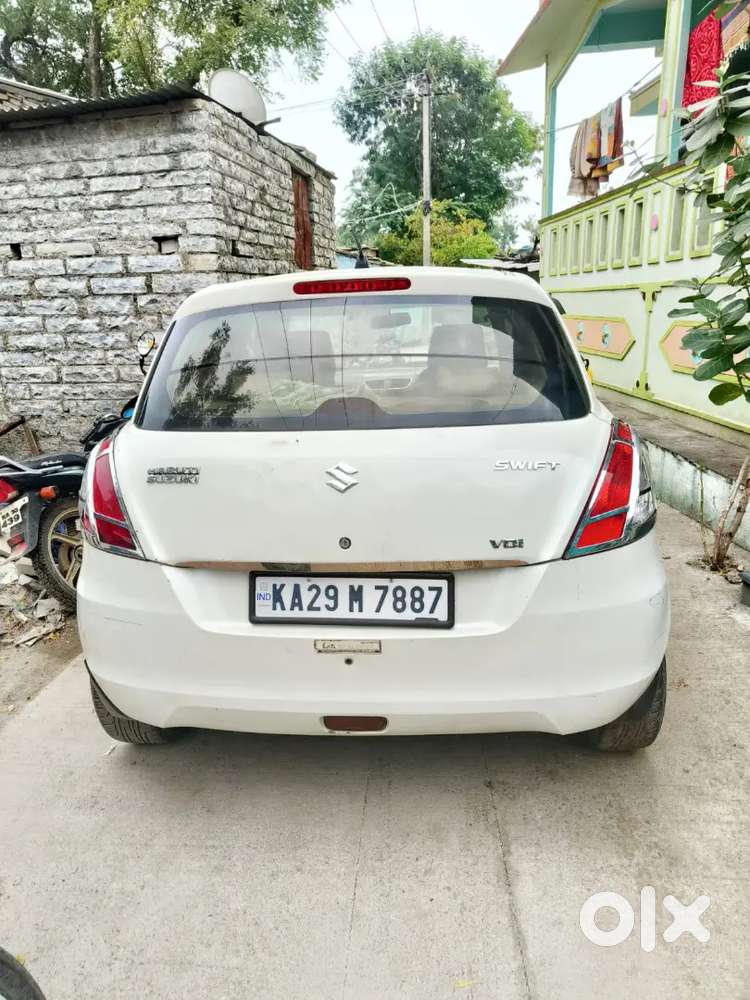 Maruti Suzuki Swift 2012