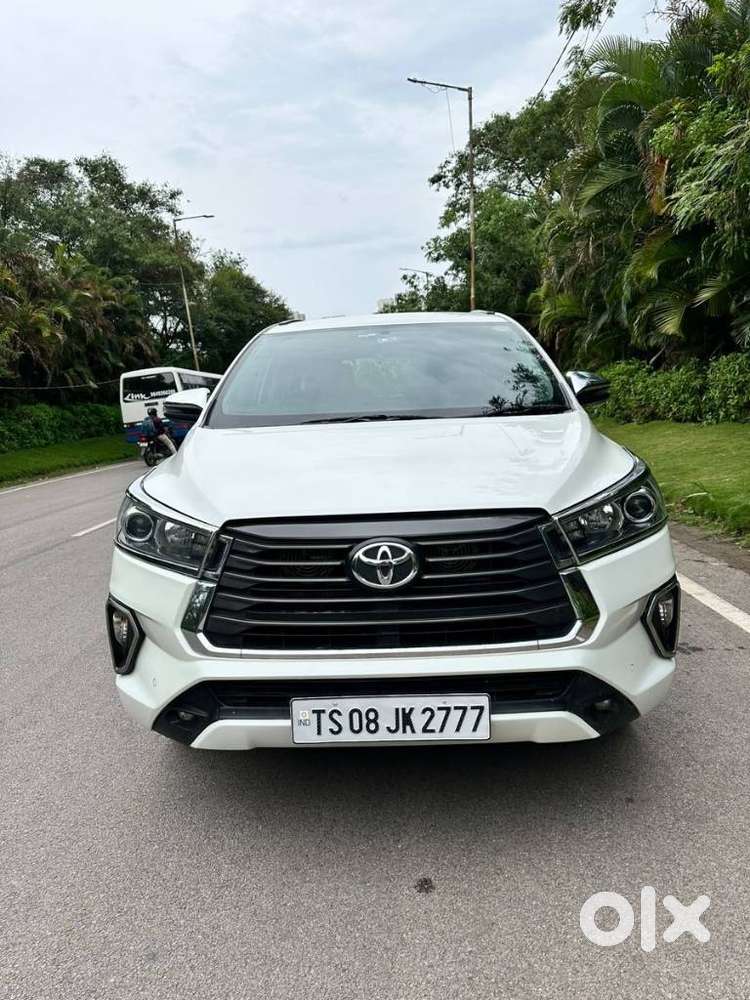 Toyota Innova Crysta 2.8 Z, 2022, Diesel