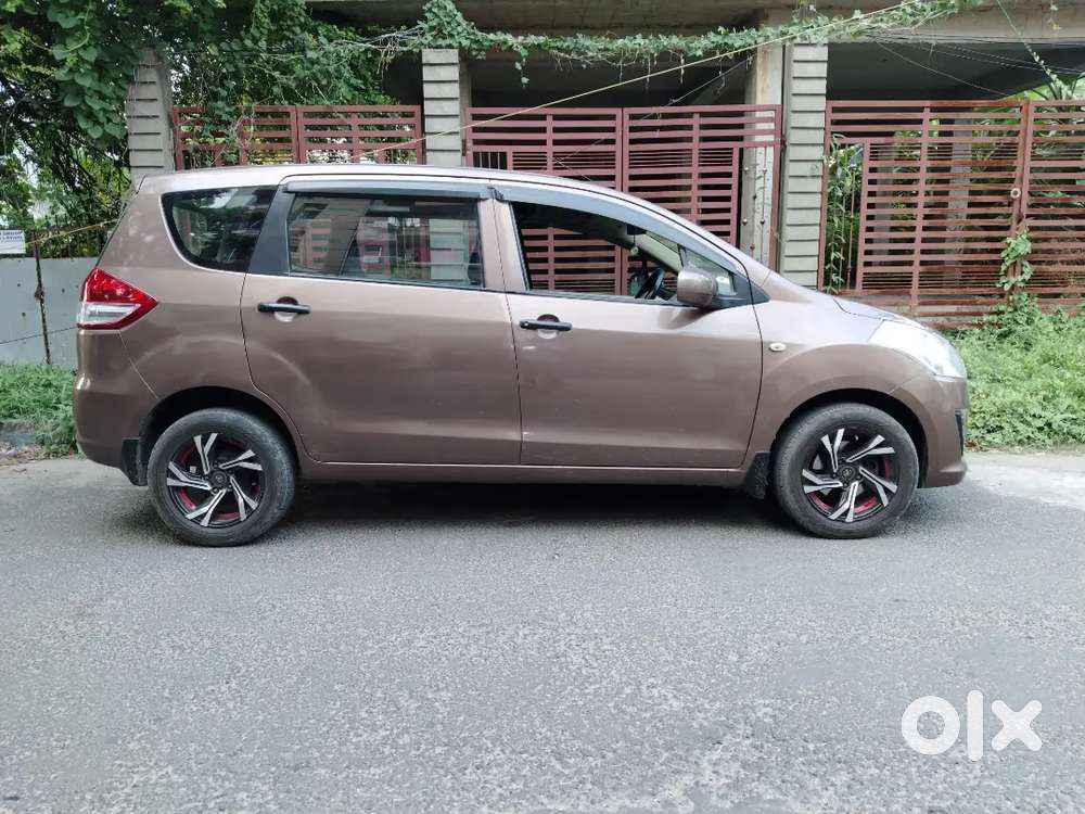 Maruti Suzuki Ertiga 2013 Lxi Automatic