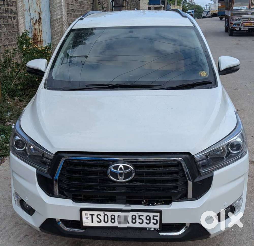 Toyota Innova Crysta 2.4 V, 2019, Diesel