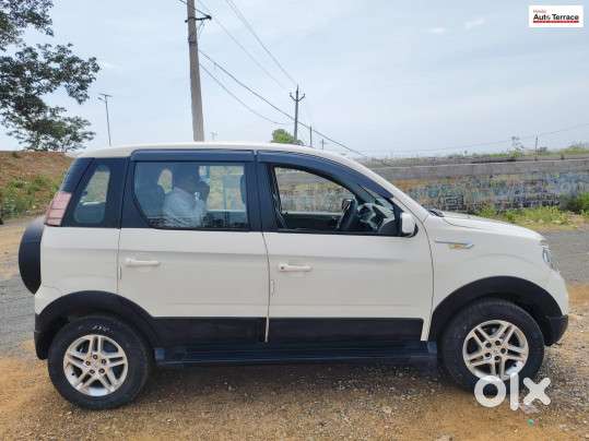 Mahindra Nuvosport N8 Amt, 2016, Diesel