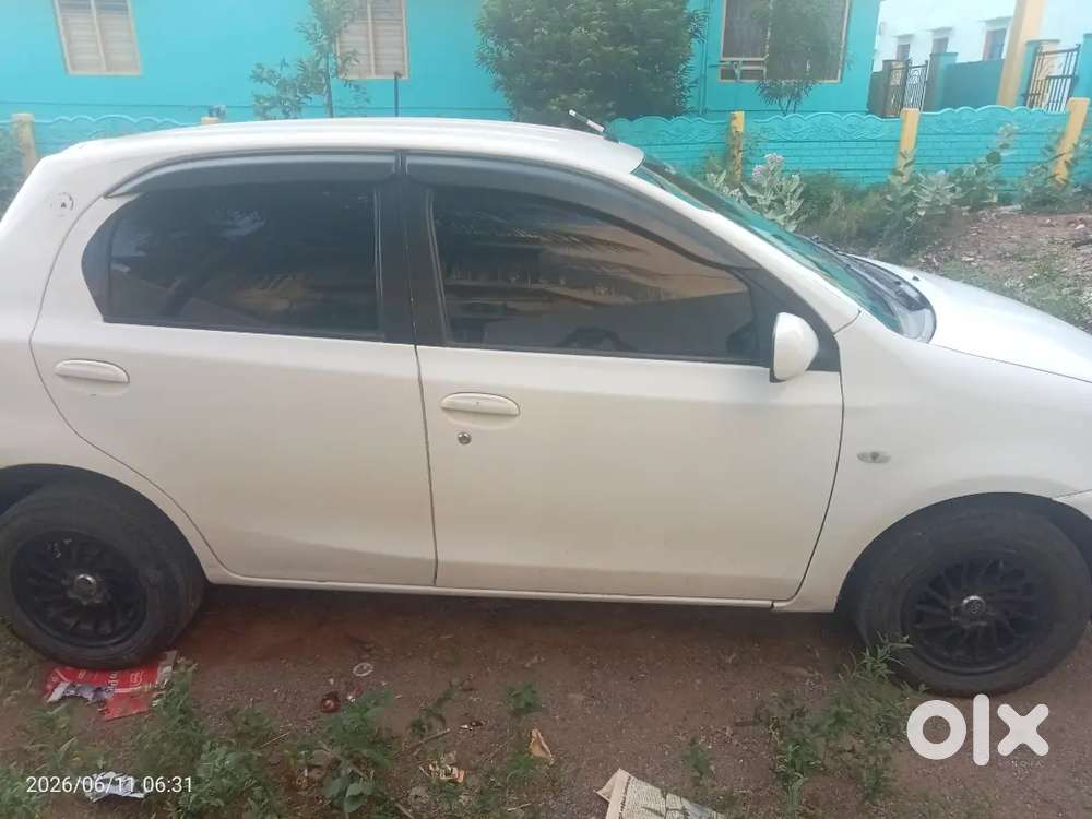 Toyota Etios Liva 2013 Diesel 129000 Km Driven