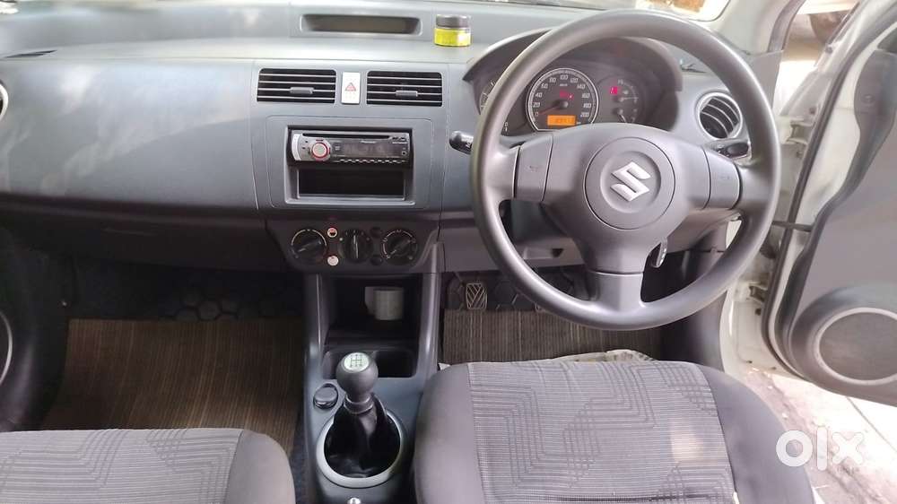 Maruti Suzuki Swift 1.3 Vxi, 2007, Petrol
