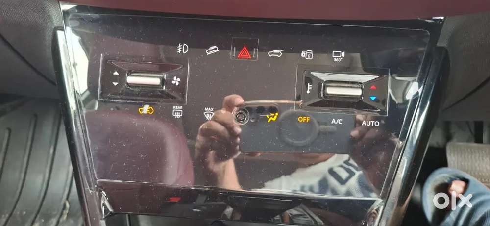 2025 Tata Curvv Accomplished S 1.2 Petrol Dca
