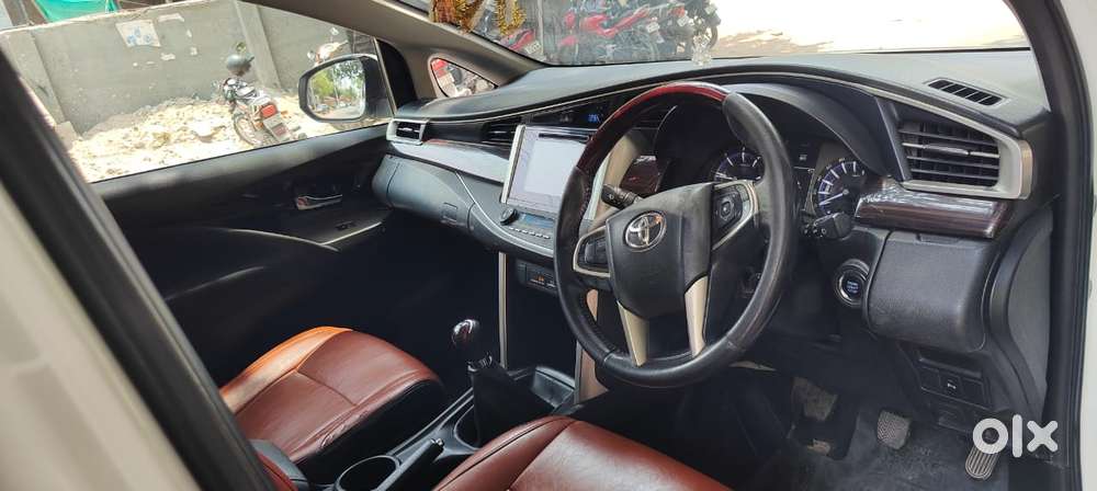 Toyota Innova Crysta 2.4 V 8 Str, 2018, Diesel